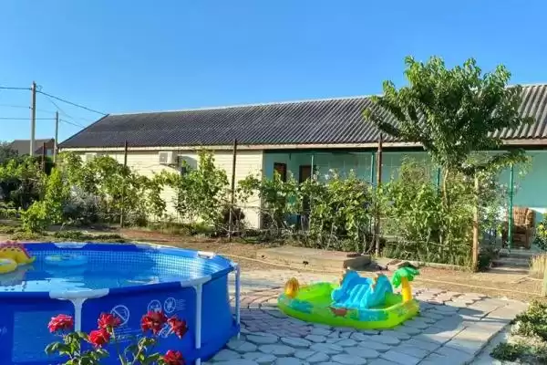 Гостевой дом «Солнечная долина», Краснодарский край, Кучугуры, Молодёжная, д. 50