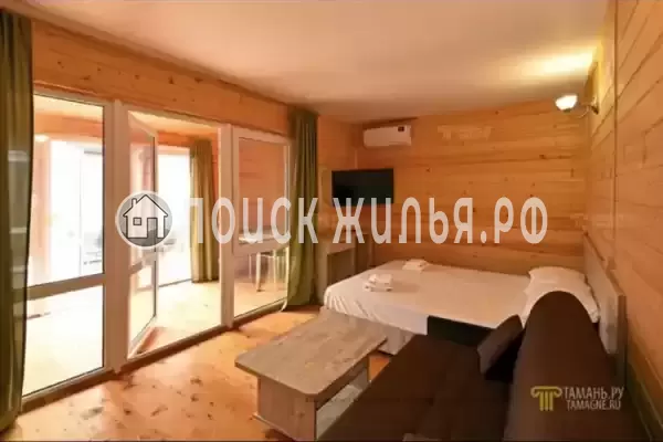 «Лето 50 метров до моря», Голубицкая «Лето 50 метров до моря», Голубицкая