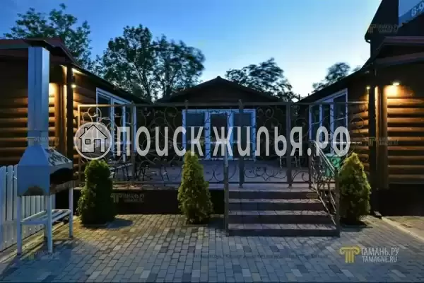 «Лето 50 метров до моря», Голубицкая «Лето 50 метров до моря», Голубицкая