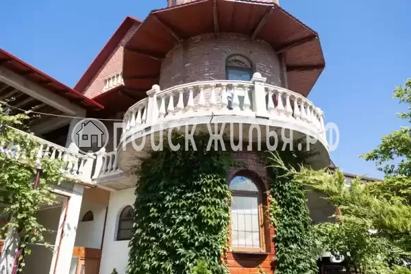 «Ласточкино гнездо»