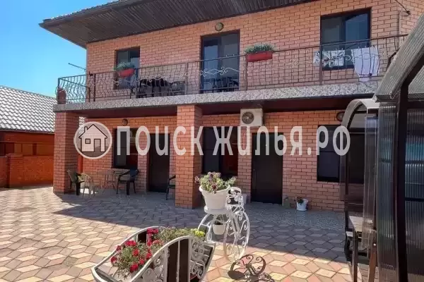 «Юнга», Краснодарский край, Голубицкая, пер. Приморский, д.3Б «Юнга», Краснодарский край, Голубицкая, пер. Приморский, д.3Б