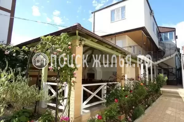 Частный сектор «У Елены», Краснодарский край, Кабардинка, Революционная, д.72А Частный сектор «У Елены», Краснодарский край, Кабардинка, Революционная, д.72А