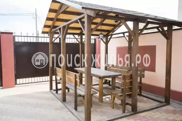 Отель «Тефия», Джемете