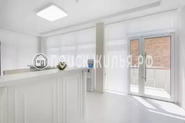 «Авис», Криница