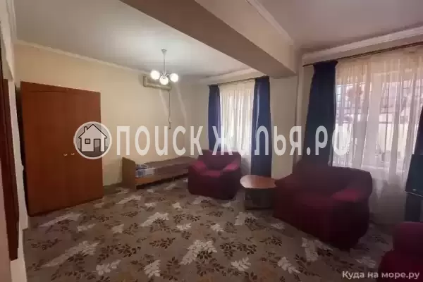 «Лазурный берег», Кабардинка