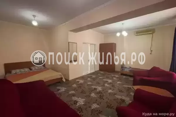 «Лазурный берег», Кабардинка