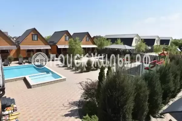 База отдыха «Солнечный дом», Краснодарский край, Голубицкая, Прибрежная, д.75/2