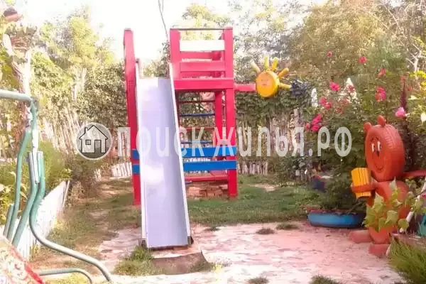 «У раи», Голубицкая