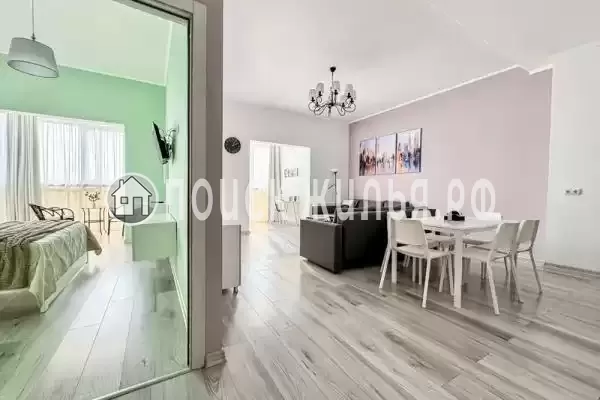 Квартира «В центре (74 м²)»