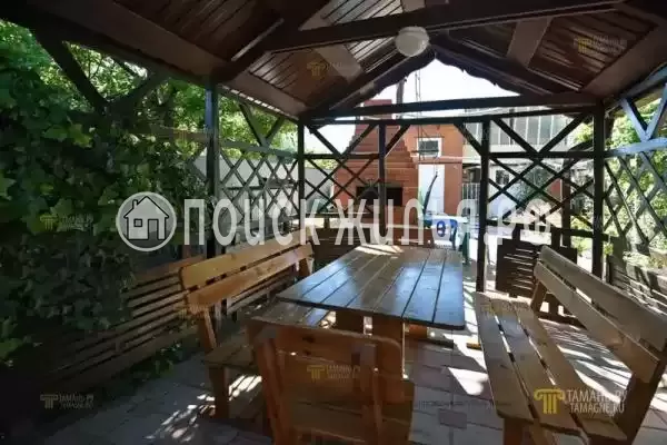 «Лебеди», Голубицкая