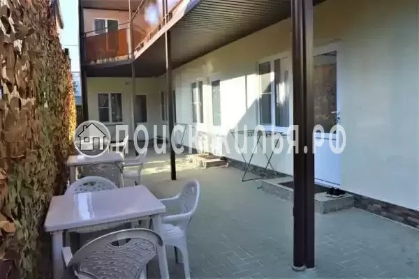 «Латте», Голубицкая