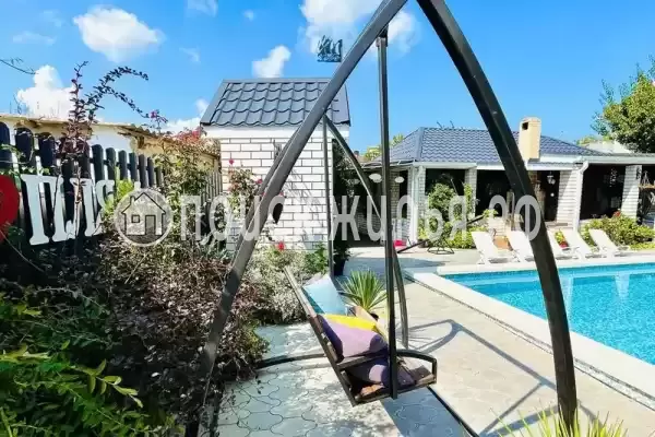 «Пляж», Голубицкая