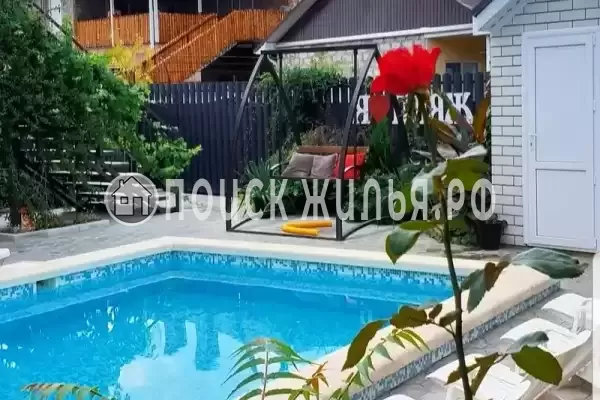 «Пляж», Голубицкая