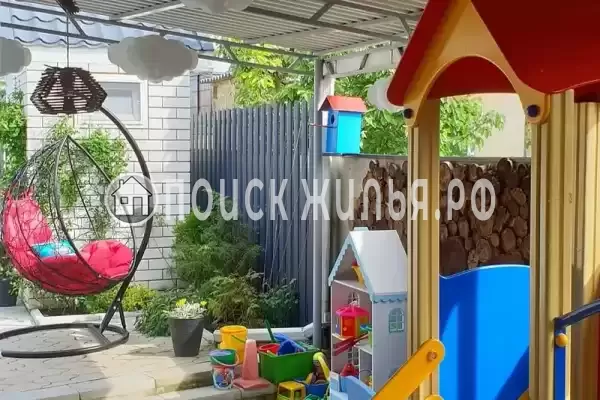 «Пляж», Голубицкая