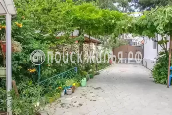 «На Самбурова 102», Анапа