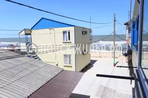 «На Набережной», Голубицкая