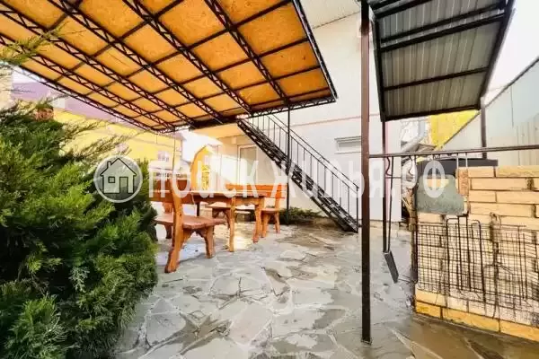 «Romanoff», Благовещенская