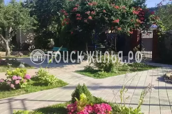 «Семейный дворик», Лермонтово