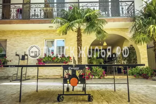 «Вояж», Краснодарский край, Сочи, Лазаревское, Добролюбова, д.8А «Вояж», Краснодарский край, Сочи, Лазаревское, Добролюбова, д.8А