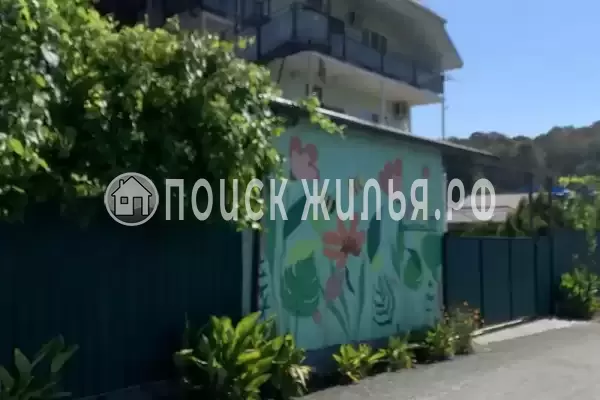 «У Любаши», Лоо «У Любаши», Лоо