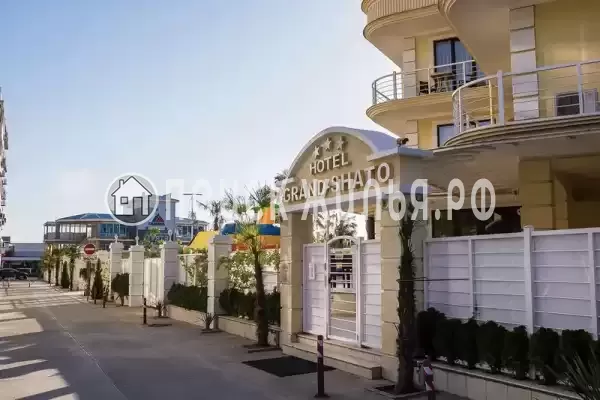 «Гранд-Шато», Ольгинка