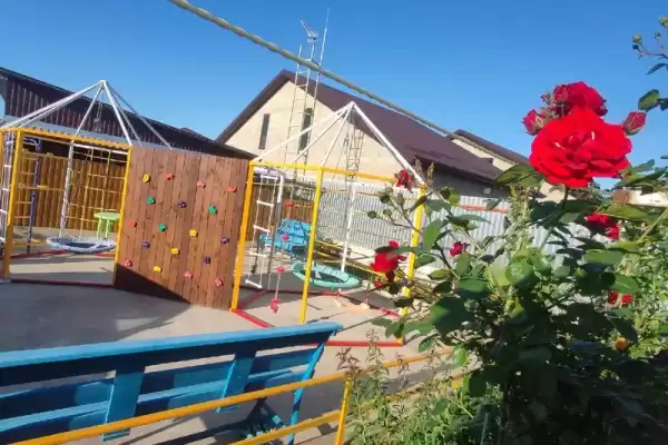 Частный сектор «Кучугурский Соловей», Краснодарский край, Кучугуры, Успешный переулок, д. 4