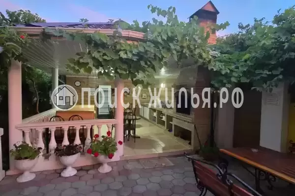 Гостевой дом «Усадьба Лакшми», Краснодарский край, Дивноморское, Солнечный переулок, д.5 Гостевой дом «Усадьба Лакшми», Краснодарский край, Дивноморское, Солнечный переулок, д.5