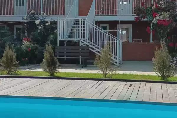 Гостевой дом «Барселона», Краснодарский край, Кучугуры, Успешный переулок, д. 11