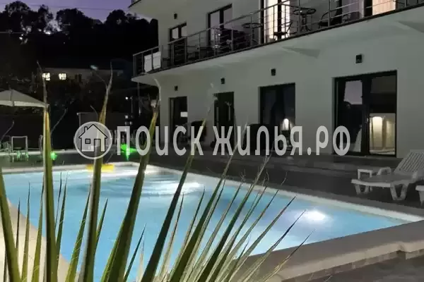 «SunMania», Лоо