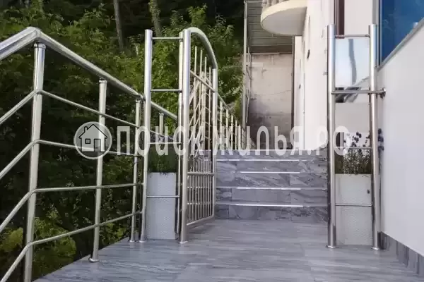 «Вернисаж», Лазаревское «Вернисаж», Лазаревское