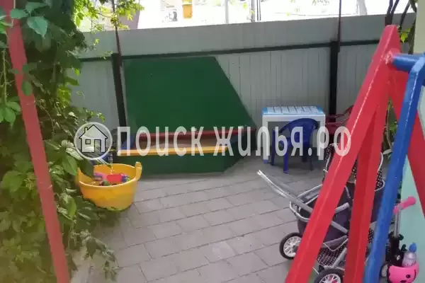 «На Приморском», Голубицкая