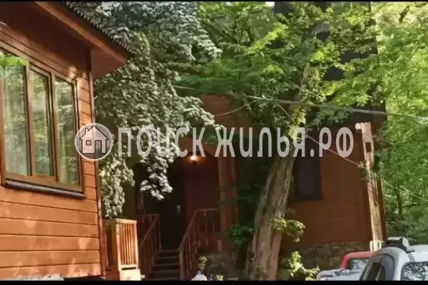 Частный сектор «Домик под клëнами», Бетта Частный сектор «Домик под клëнами», Бетта