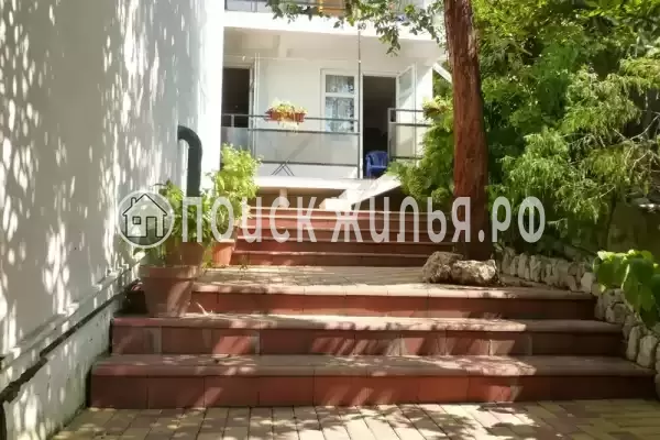 «Эвкалипт», Лоо