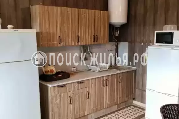 Частный сектор «Часть дома на Школьной» Частный сектор «Часть дома на Школьной»