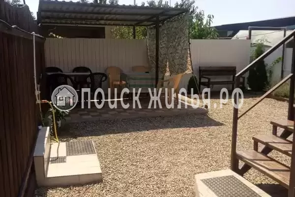 Частный сектор «Часть дома на Школьной» Частный сектор «Часть дома на Школьной»