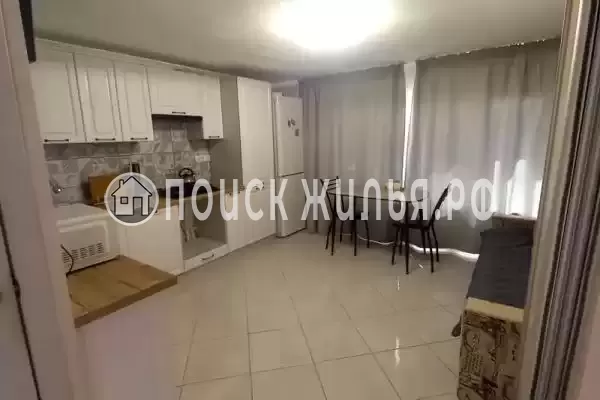 «На Лобача 7»