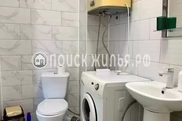 «На Лобача 7»