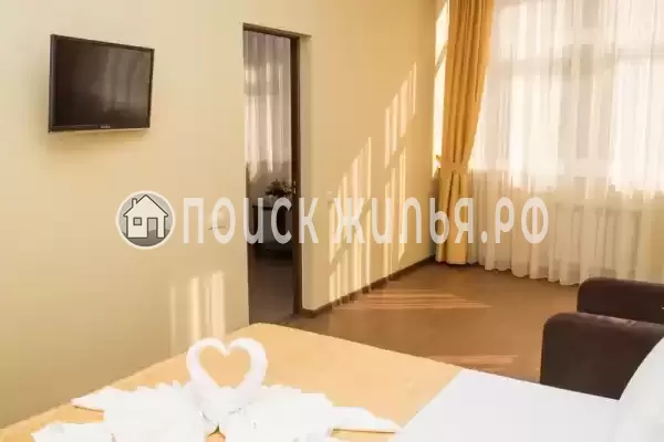 Отель «Лазурное окно»