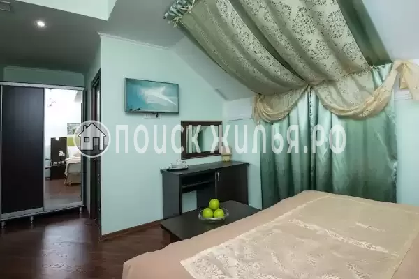 «De Paris» «De Paris»