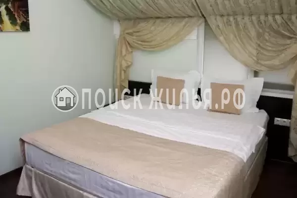 «De Paris» «De Paris»