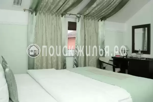 «De Paris» «De Paris»