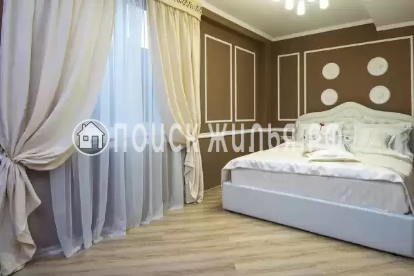 «De Paris» «De Paris»