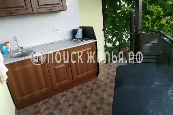 «Цветочный дворик»