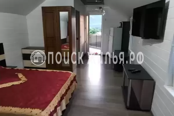 «Цветочный дворик»