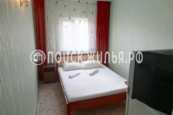 «На Островского»