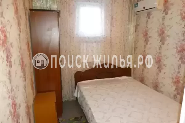 «На Островского»