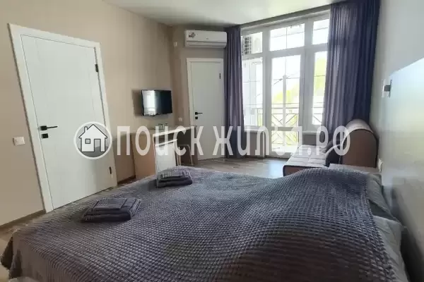 «Grey House» «Grey House»