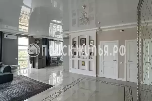 Частный сектор «Дом с бассейном»