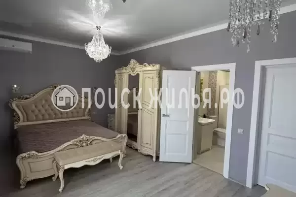 Частный сектор «Дом с бассейном»