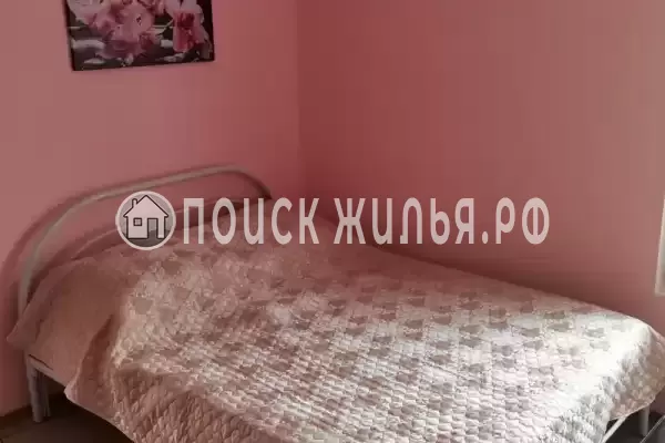 Частный сектор «Зеленый дом с бассейном»